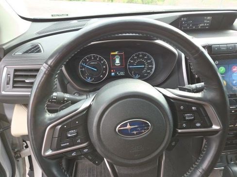Used 2022 Subaru Ascent Touring AWD/4WD image 12