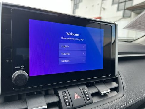 Certified 2025 Toyota RAV4 XLE Premium image 22