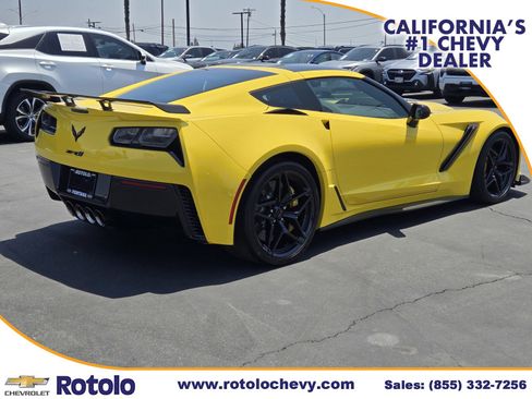 Used 2019 Chevrolet Corvette ZR1 RWD image 7