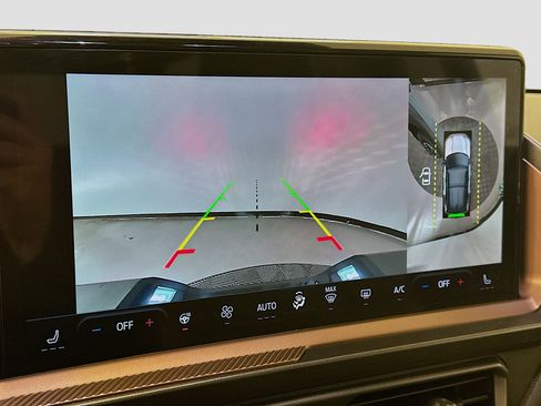 Used 2025 Ford Bronco Sport Outer Banks w/ Outer Banks Tech Package+ AWD/4WD image 23