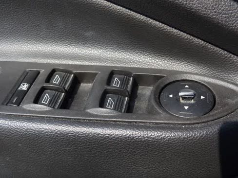 Used 2013 Ford Escape SEL FWD image 15