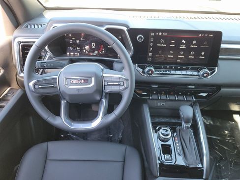 New 2026 GMC Canyon Elevation w/ Convenience Package image 8