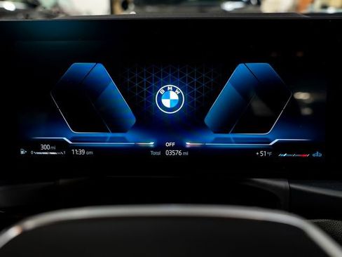 Used 2025 BMW 230i xDrive Coupe w/ Convenience Package image 17