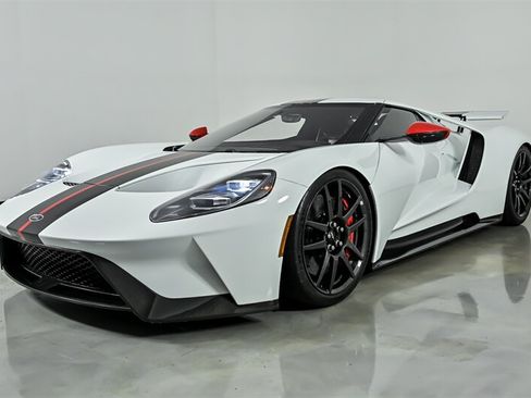 Used 2020 Ford GT Carbon Series RWD image 7