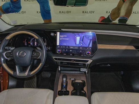 Used 2023 Lexus RX 350 Premium Plus w/ Cold Area Package FWD image 3