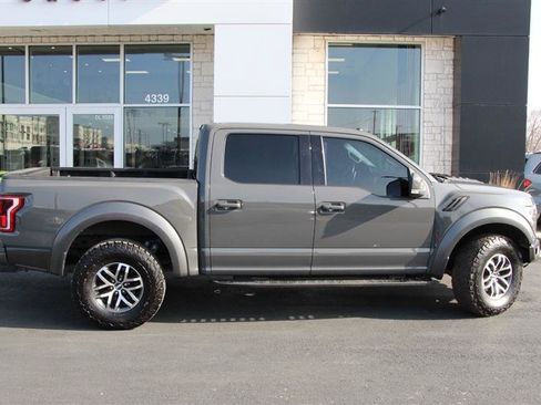 Used 2018 Ford F150 Raptor w/ Equipment Group 802A Luxury image 8