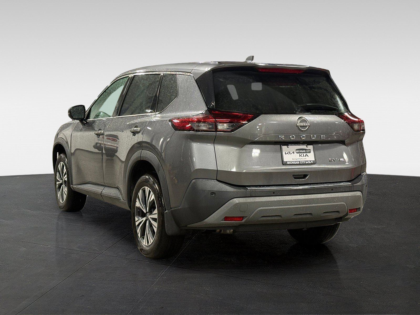Used 2022 Nissan Rogue SV AWD/4WD image 7