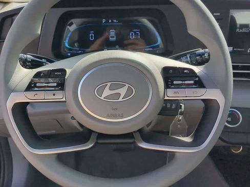 New 2026 Hyundai Elantra SE image 22