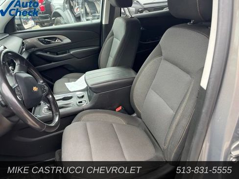 Used 2019 Chevrolet Traverse LT FWD image 6