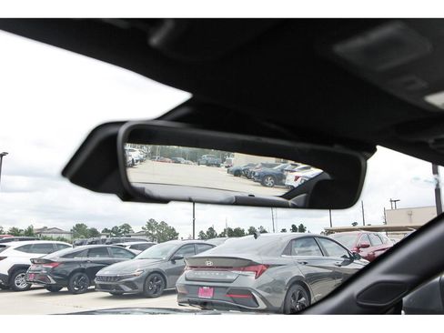 Used 2024 Ford Mustang Coupe RWD image 21
