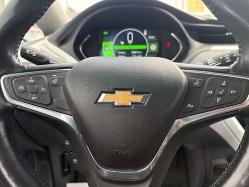 Used 2019 Chevrolet Bolt LT FWD image 24