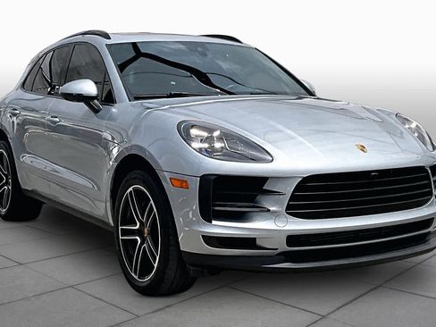 Used 2021 Porsche Macan AWD/4WD image 3