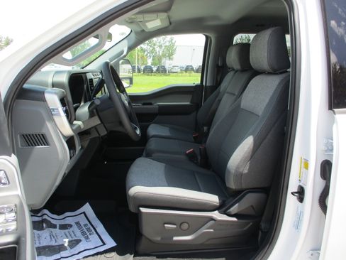 New 2024 Ford F250 XLT w/ FX4 Off-Road Package image 17