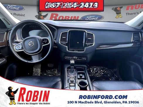 Used 2016 Volvo XC90 T6 Momentum w/ Momentum Plus Package AWD/4WD image 9