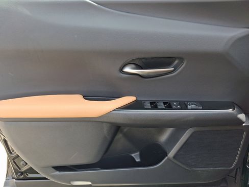 Used 2024 Lexus UX 250h AWD w/ Premium Package image 12