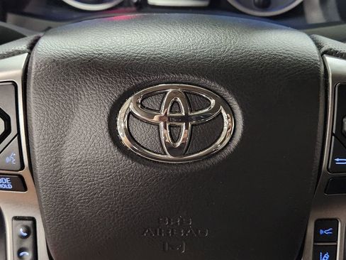 Used 2022 Toyota Tacoma SR5 image 48