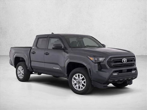 Used 2025 Toyota Tacoma SR5 AWD/4WD image 3