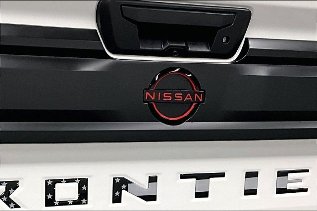 New 2026 Nissan Frontier PRO-4X w/ Tow Package AWD/4WD image 22