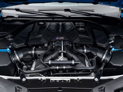 Used 2023 BMW M8 Competition w/ M Carbon Exterior Package image 83