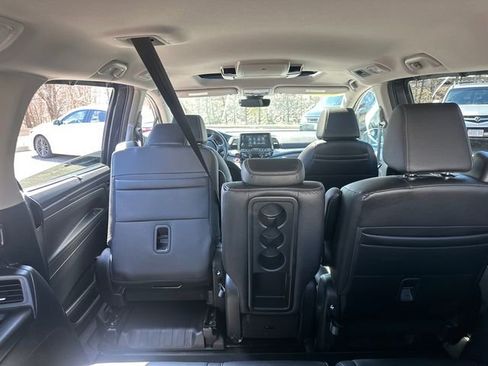 Used 2023 Honda Odyssey Touring image 14