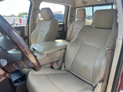 Used 2016 RAM 1500 Laramie w/ Convenience Group RWD image 30