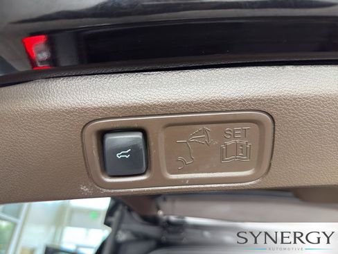 Used 2024 Ford Expedition King Ranch AWD/4WD image 31