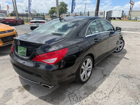 Used 2015 Mercedes-Benz CLA 250 image 4