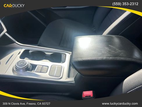 Used 2020 Ford Explorer XLT RWD image 19