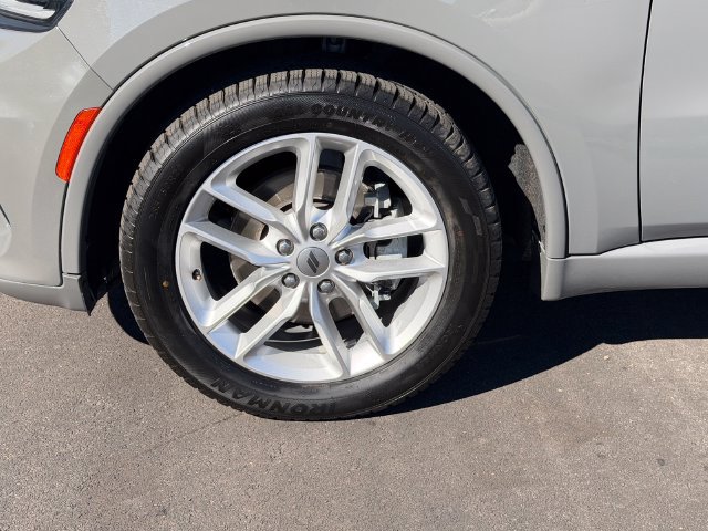 Used 2024 Dodge Durango GT RWD image 31