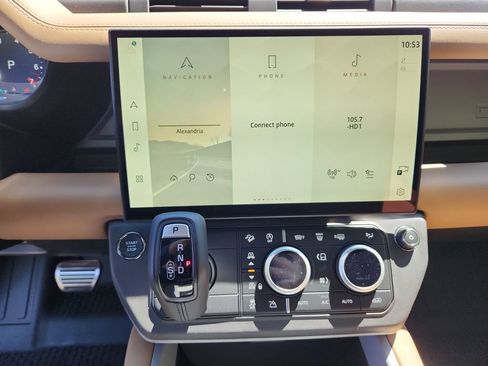 New 2026 Land Rover Defender 130 V8 AWD/4WD image 15