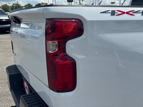 Used 2026 Chevrolet Silverado 1500 W/T w/ WT Value Package AWD/4WD image 12