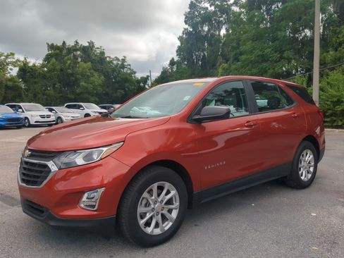 Used 2020 Chevrolet Equinox LS FWD image 17