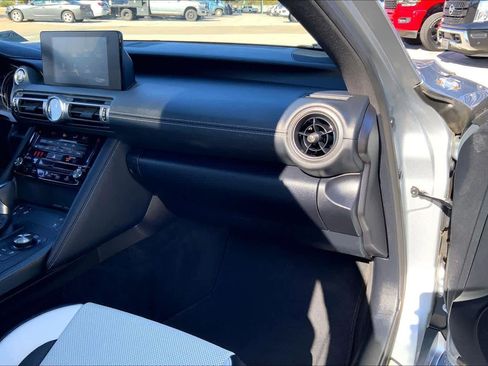 Used 2022 Lexus IS 350 F Sport image 16