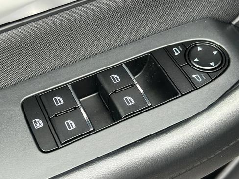 Used 2026 MAZDA CX-90 3.3 Turbo w/ Select Package AWD/4WD image 18