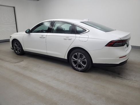 Used 2023 Honda Accord EX image 3