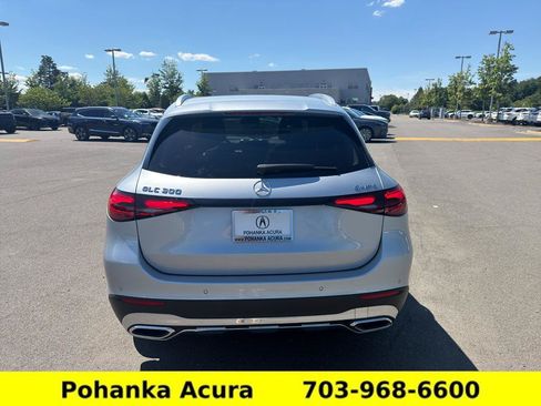 Used 2023 Mercedes-Benz GLC 300 4MATIC image 11
