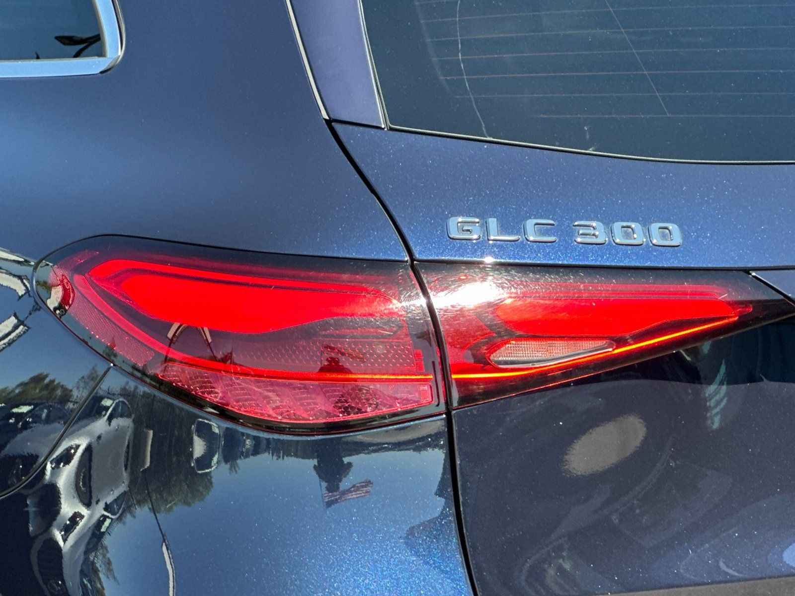 Used 2023 Mercedes-Benz GLC 300 image 34