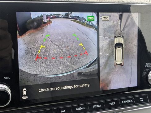 Used 2023 Mitsubishi Outlander 4WD Plug-In Hybrid image 24