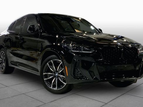 Used 2024 BMW X4 xDrive30i w/ Premium Package image 3