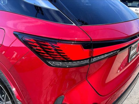 Used 2023 Lexus RX 350 Premium w/ Accessory Package (Z1) image 29