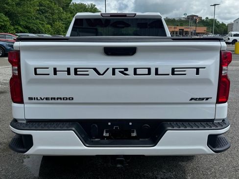 Used 2024 Chevrolet Silverado 1500 RST w/ LPO, Dark Essentials Package AWD/4WD image 6