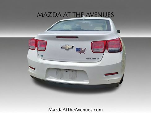Used 2015 Chevrolet Malibu LT w/ Power Convenience Package FWD image 10