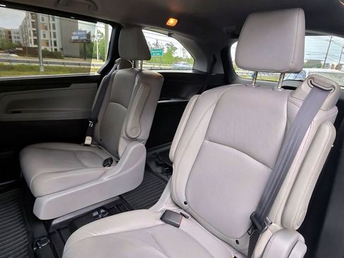 Used 2024 Honda Odyssey EX-L image 20