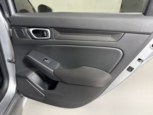 Used 2023 Honda Civic Sport image 28