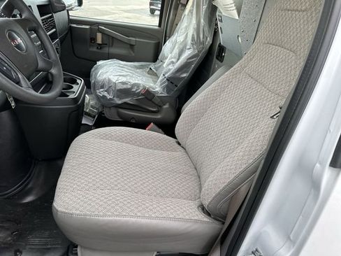 New 2025 GMC Savana 3500 w/ Driver Convenience Package image 15