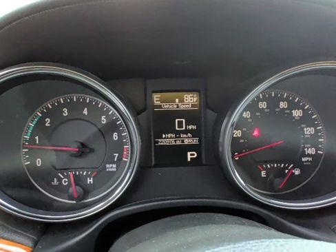 Used 2013 Jeep Grand Cherokee Overland w/ Advance Technology Group AWD/4WD image 7