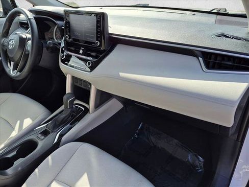 Used 2022 Toyota Corolla Cross LE FWD image 20