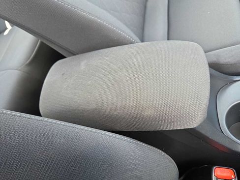 Used 2024 Toyota Corolla LE FWD image 20