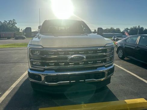Certified 2024 Ford F250 Lariat w/ FX4 Off-Road Package AWD/4WD image 13