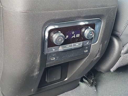 New 2026 GMC Yukon Denali image 24